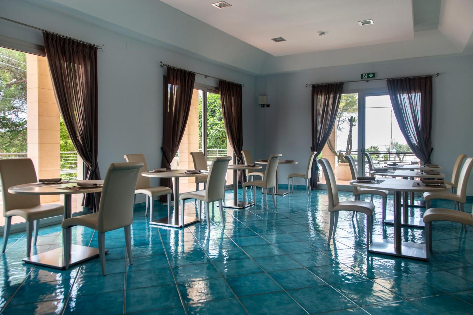 Residenza Del Mare Hotel Sant Isidoro  Luaran gambar