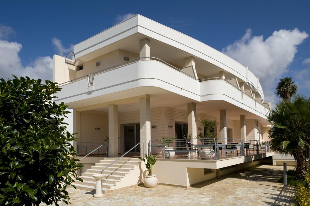 Residenza Del Mare Hotel Sant Isidoro  Luaran gambar